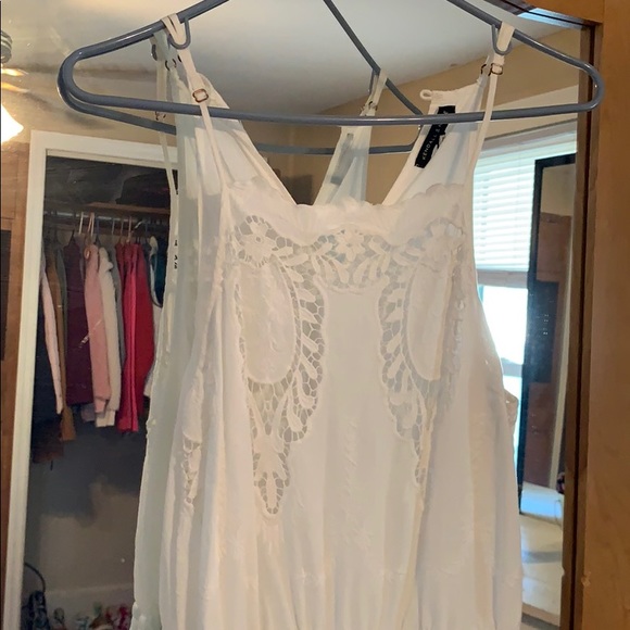 Romper - Picture 2 of 3